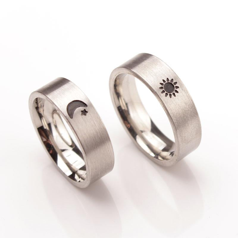 Sun & Moon Engarved Ring