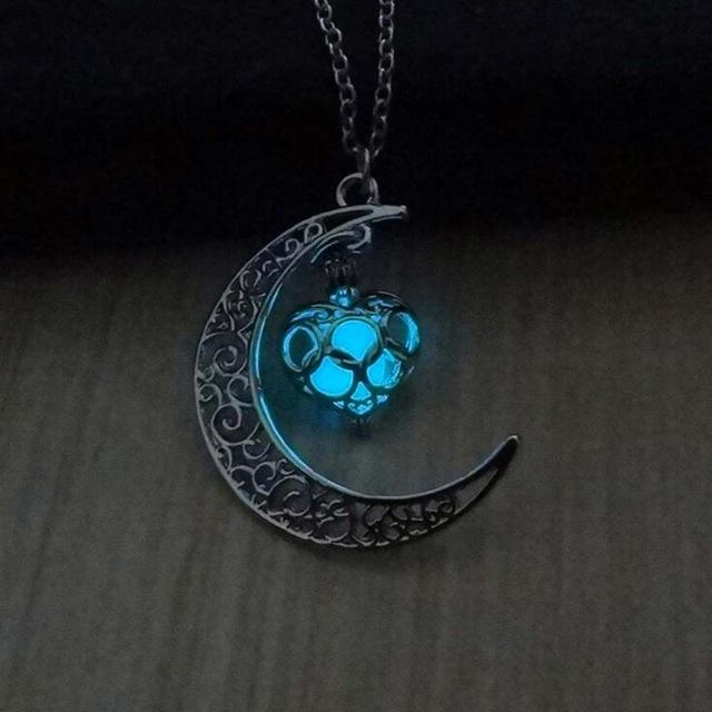 Vintage Moon & Luminous Pendant Necklace