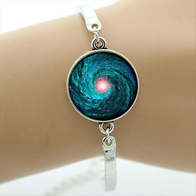 Silver Chan Cabochon Galaxy Bracelet